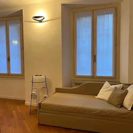 Casa Vercelli Delizioso Bilocale Moderno Nella Vecchia Milano
