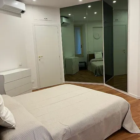 Casa Vercelli Delizioso Bilocale Moderno Nella Vecchia Milano